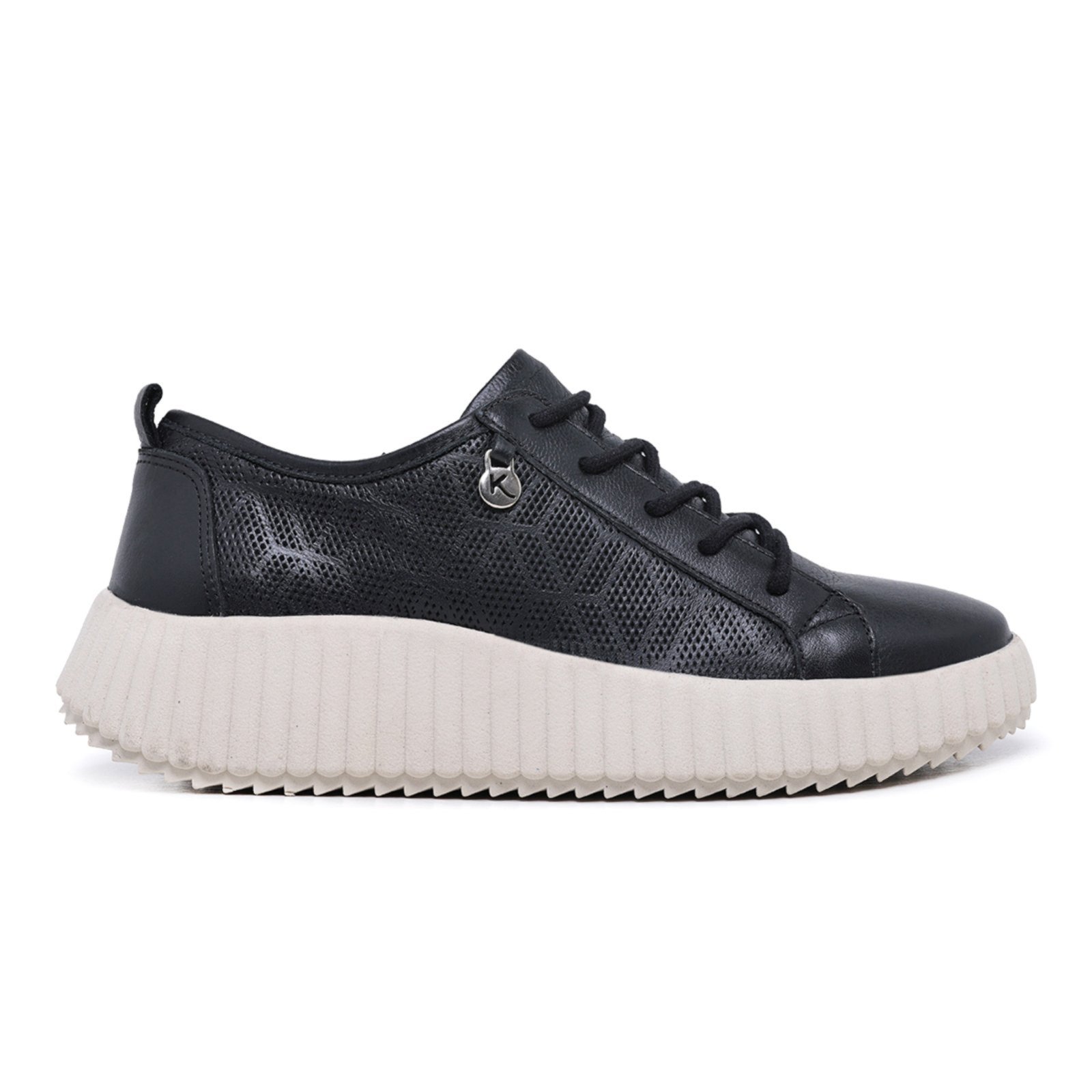 TENIS FEMININO CANO BAIXO DE COURO Ref.:1605
