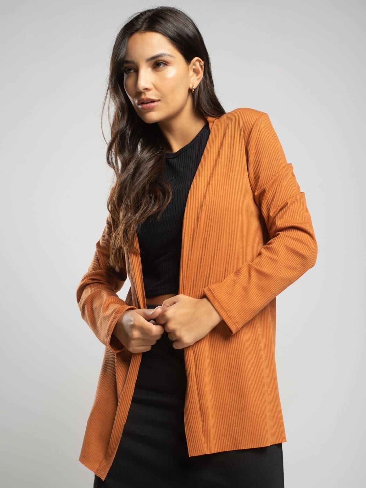 Cardigan Canelado Vicbela Kimono Manga Longa Aberto Caramelo