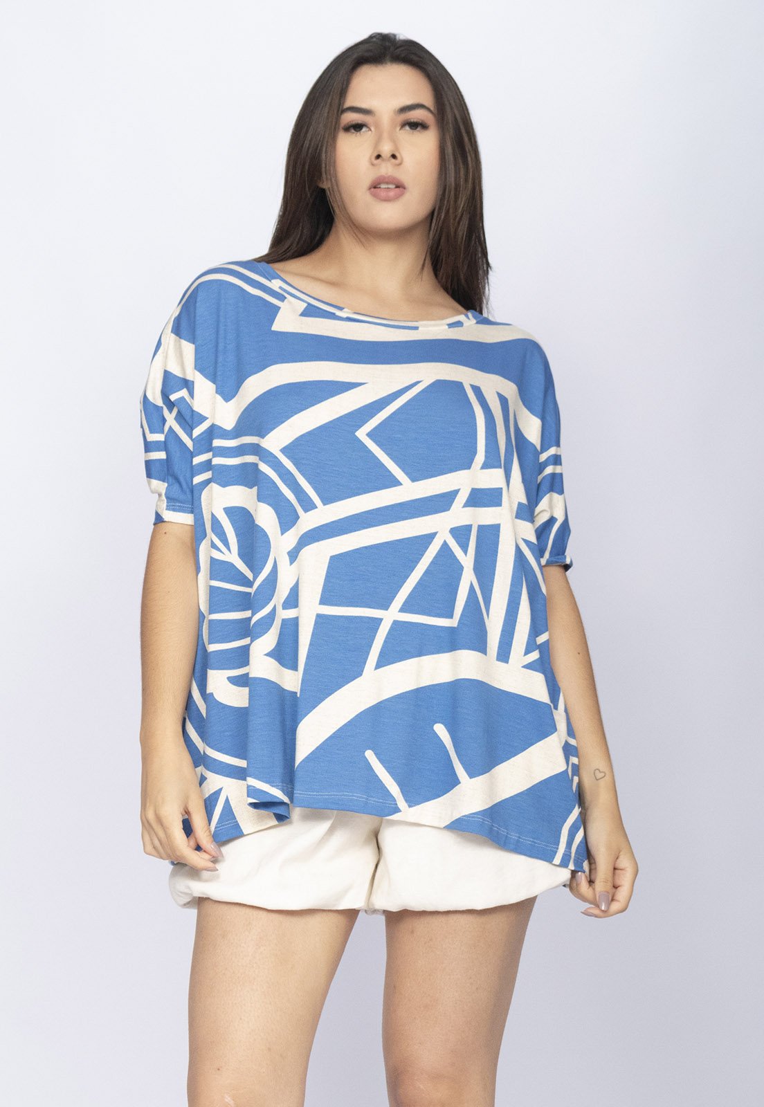 Blusa Cabanafree Ampla Malha Morcego Manga Curta Lagoa Botânica