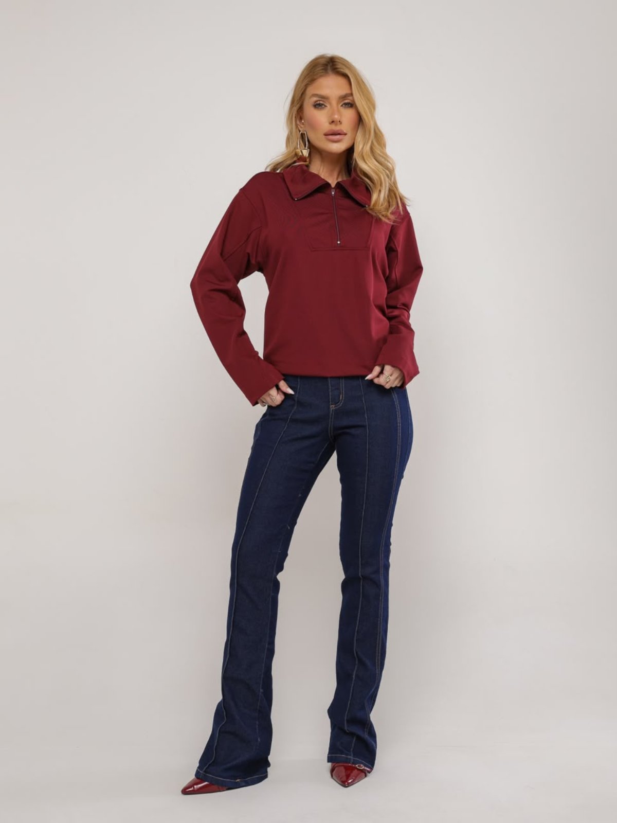Blusa Manga Longa em Poliamida Feminina Gola com Zíper Bordô