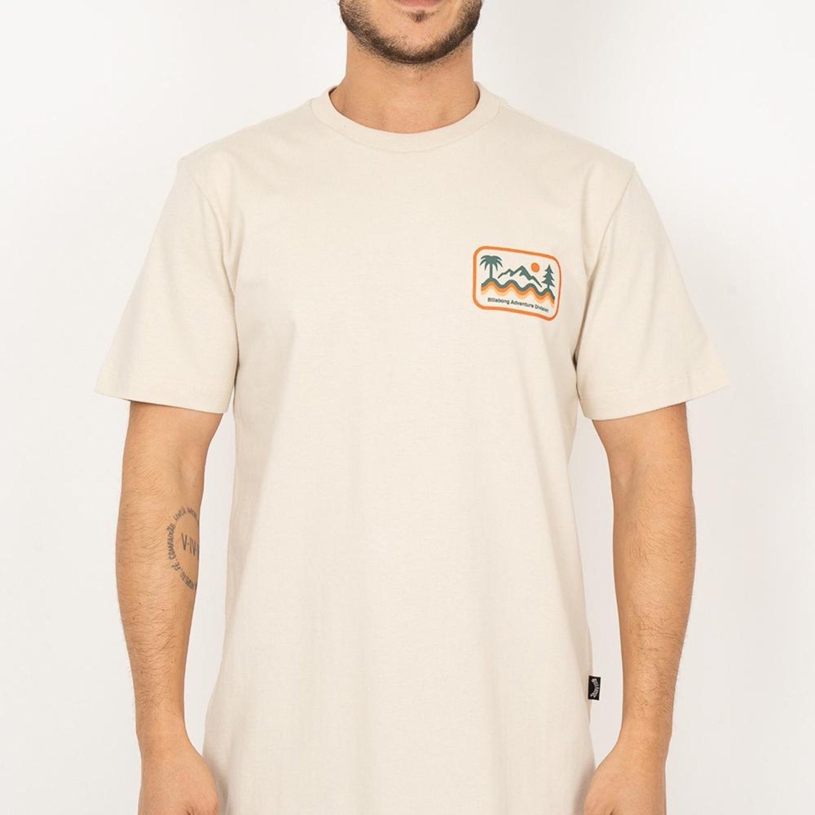 Camiseta Billabong Range II SM26 Masculina Areia