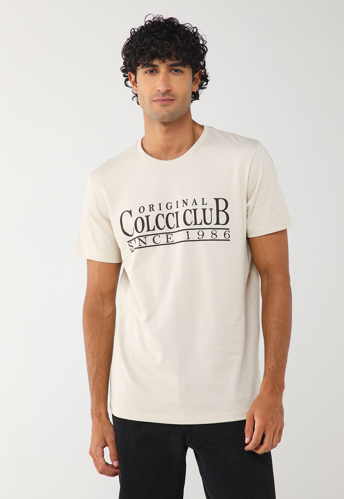 Camiseta Masculina Colcci Estampa Original Colcci Club Since 1986 Areia