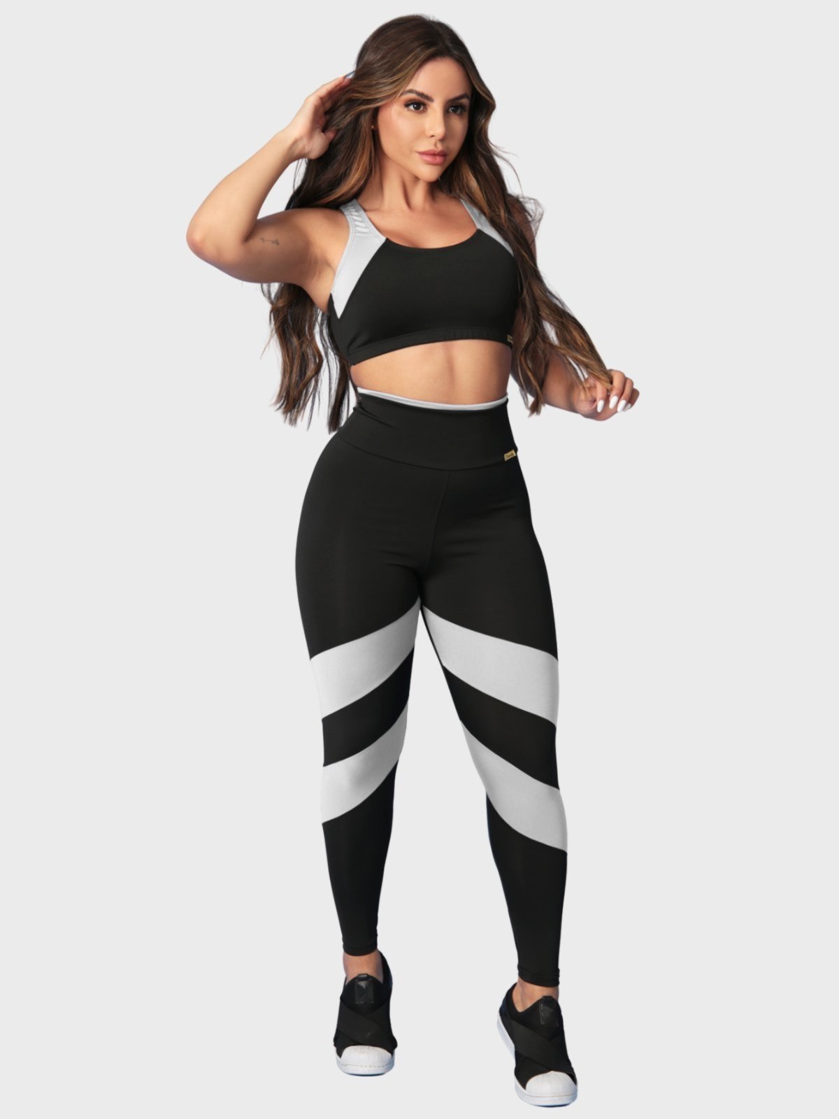 Conjunto Fitness Tarelles Top Calça Legging Cintura Alta Preto e Branco