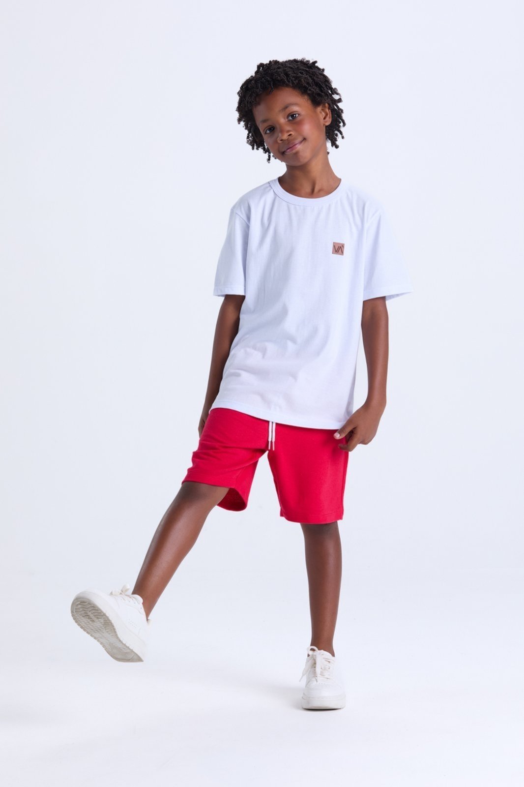 Infantil – Conjunto de Verão Camiseta Lisa com Aplique