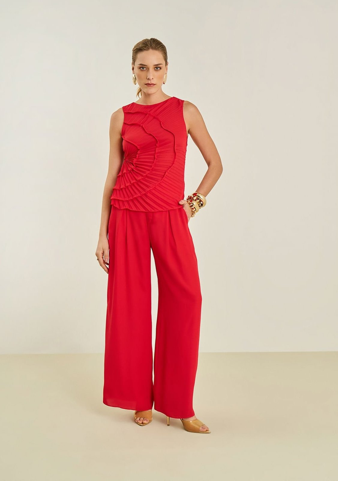 Blusa Maria Valentina Ajustada Decote Canoa Manga Curta Padrão Vermelho