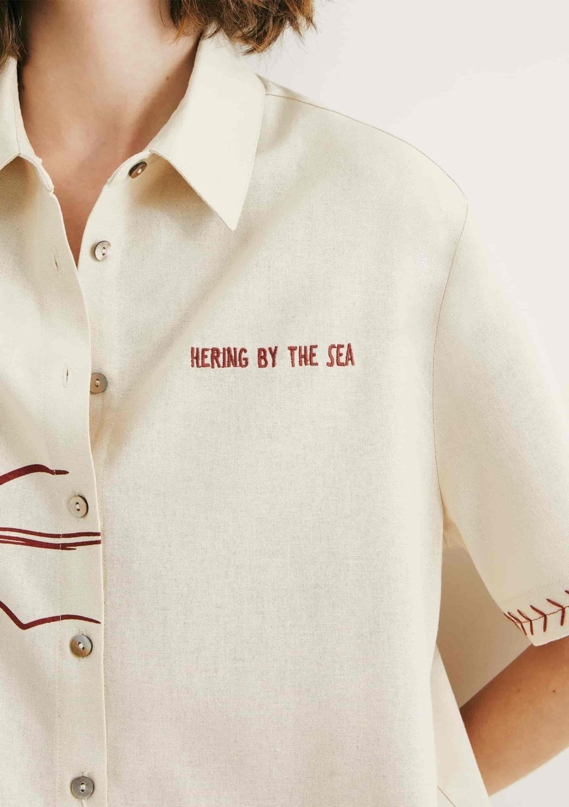 Vista 3 Camisa Feminina Manga Curta Estampada Hering bege Hering bege
