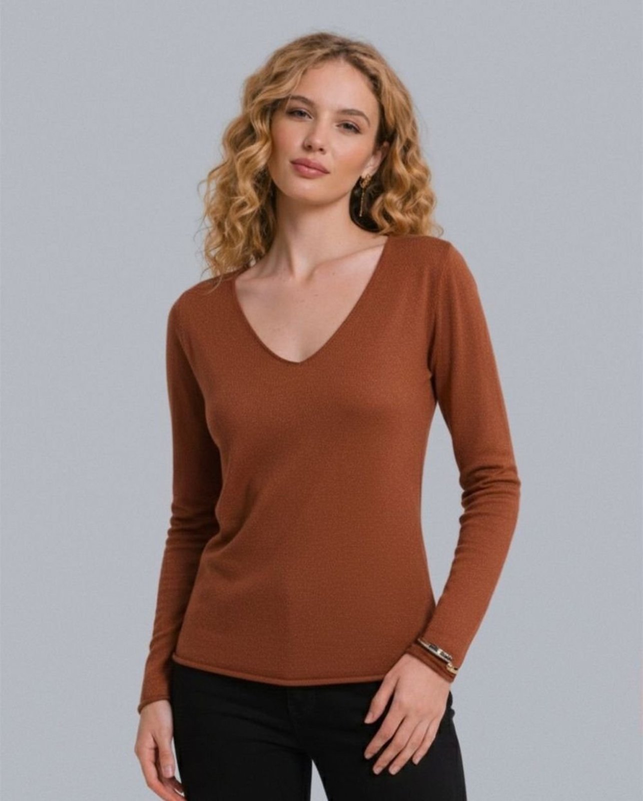 Sueter Feminino Manga Longa Decote V 99231 Telha 206oz