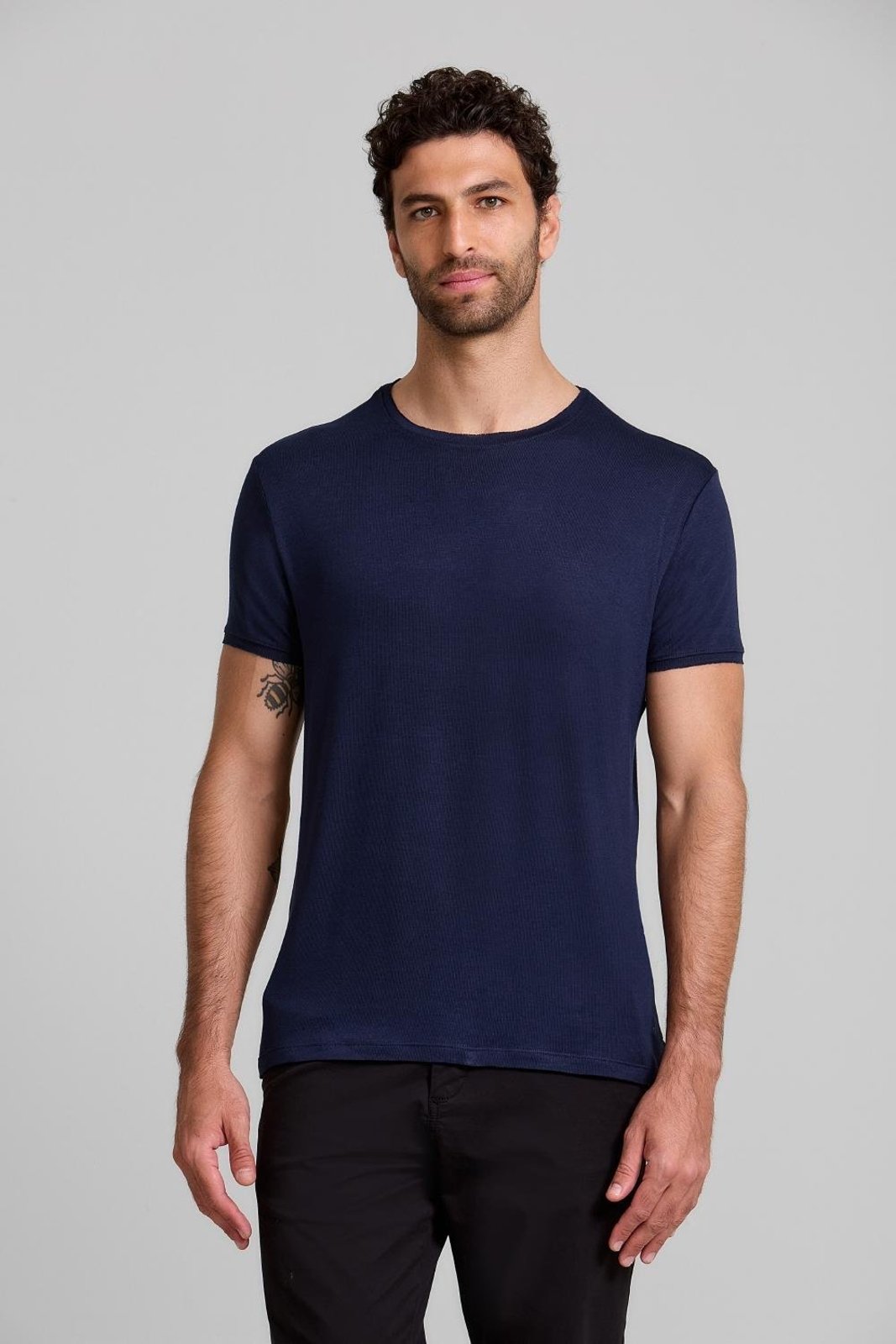 Camiseta Slim Fit, 014732 Azul Marinho