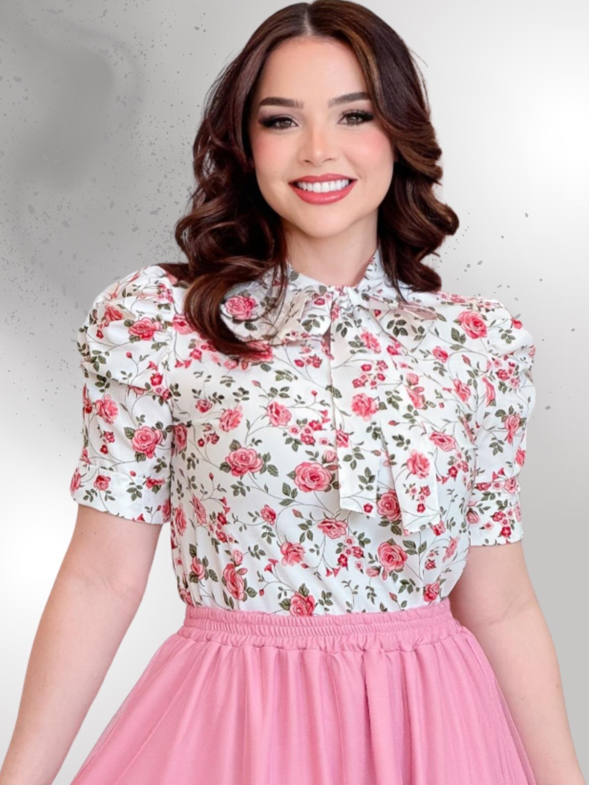 Blusa Feminina Urbania Estampada Floral Estilo Romântico e Conforto no Dia a Dia Plus Branco