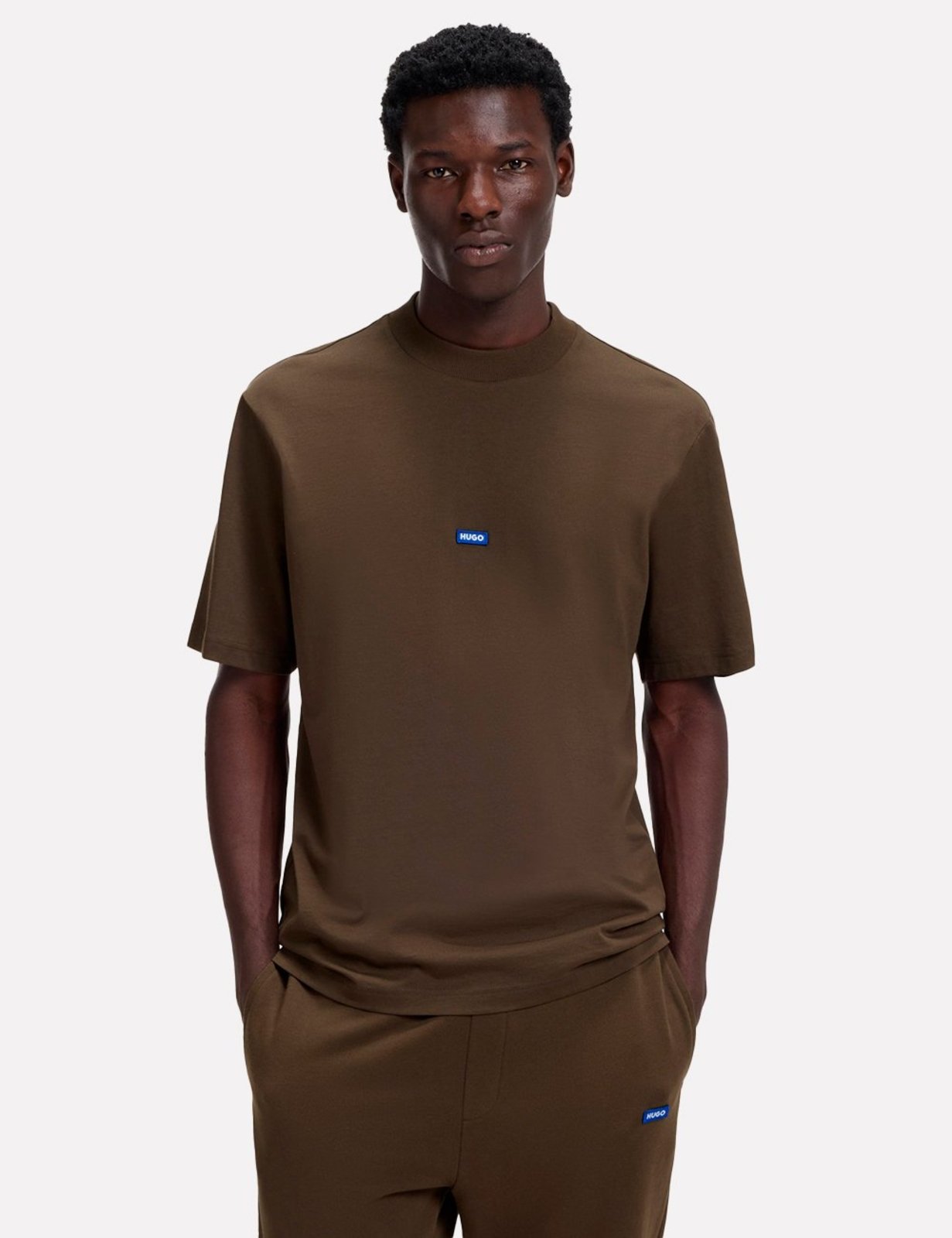 Camiseta Hugo Boss Masculina Regular Nieros Marrom