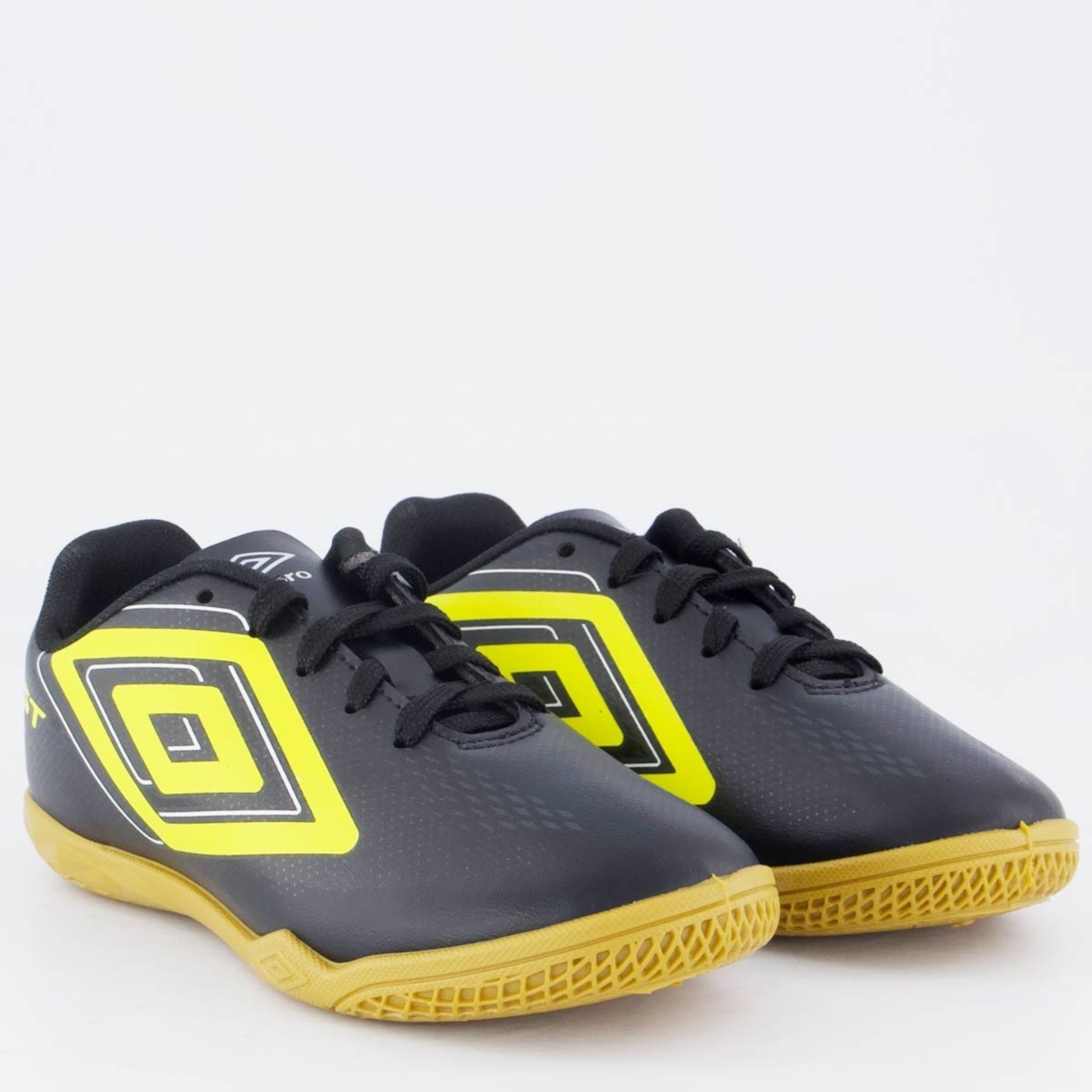 Vista 3 Chuteira Umbro Fast II Juvenil Futsal Preta e Amarelo preto Umbro preto