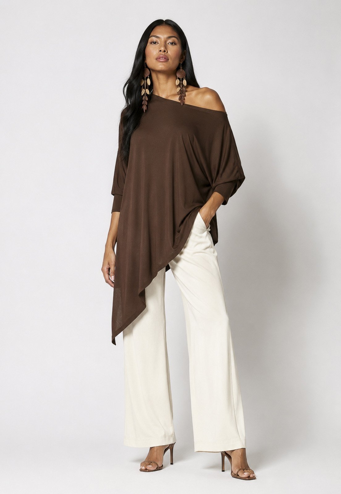 Blusa Amazonia Vital Ererê Malha Assimétrica Manga Longa Mogno da Mata