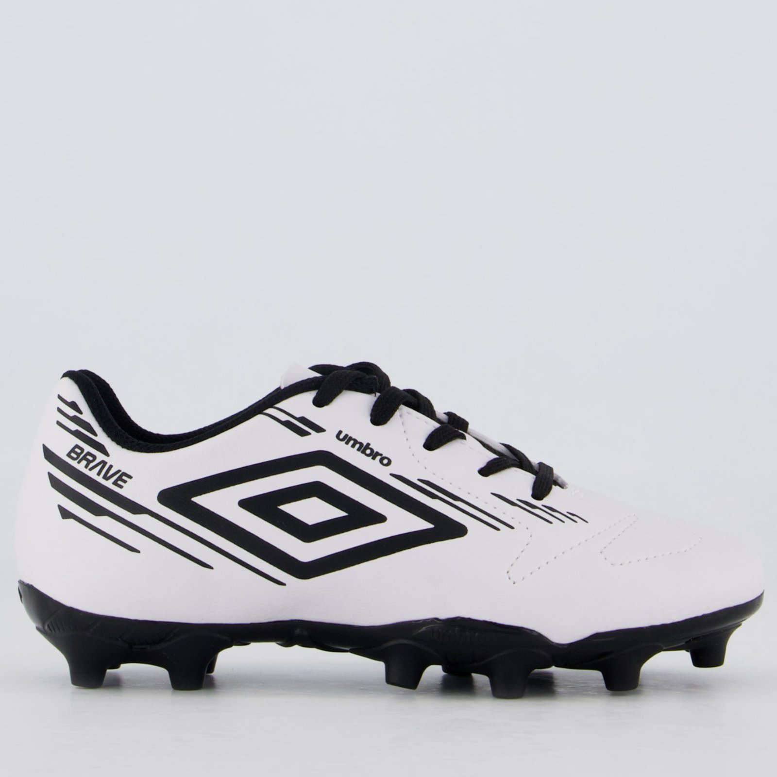 Chuteira Umbro Brave Campo Juvenil Branca e Preta