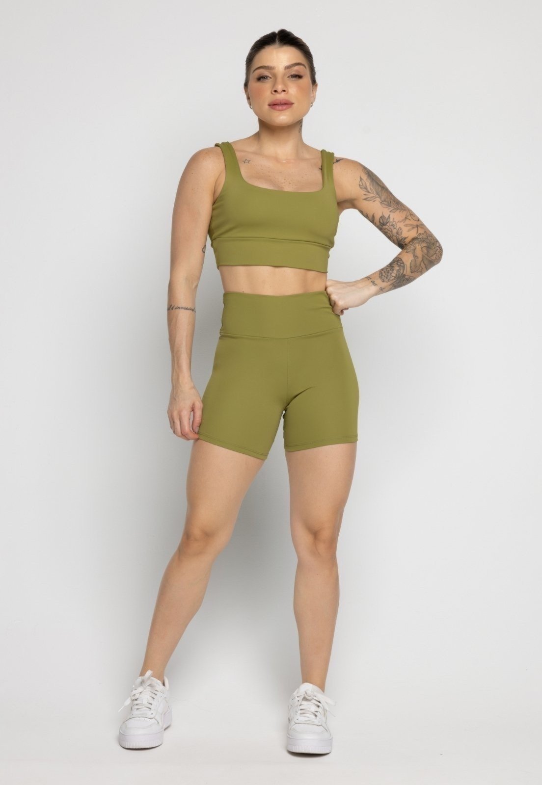 Conjunto WLS Modas Top Alça Grossa e Short Poliamida Fitness Cintura Alta Poliamida Verde Pistache