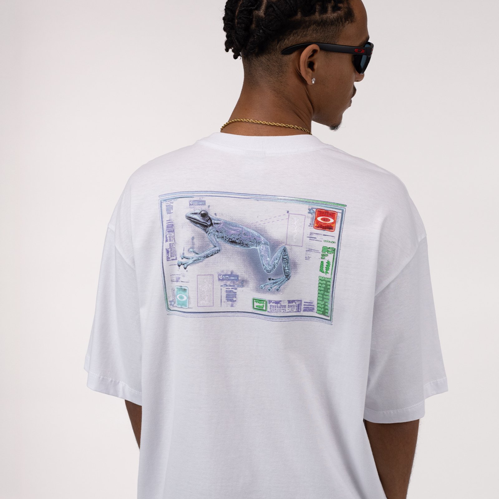 Camiseta Oakley Hologram Frog SS Tee Masculina Oversized