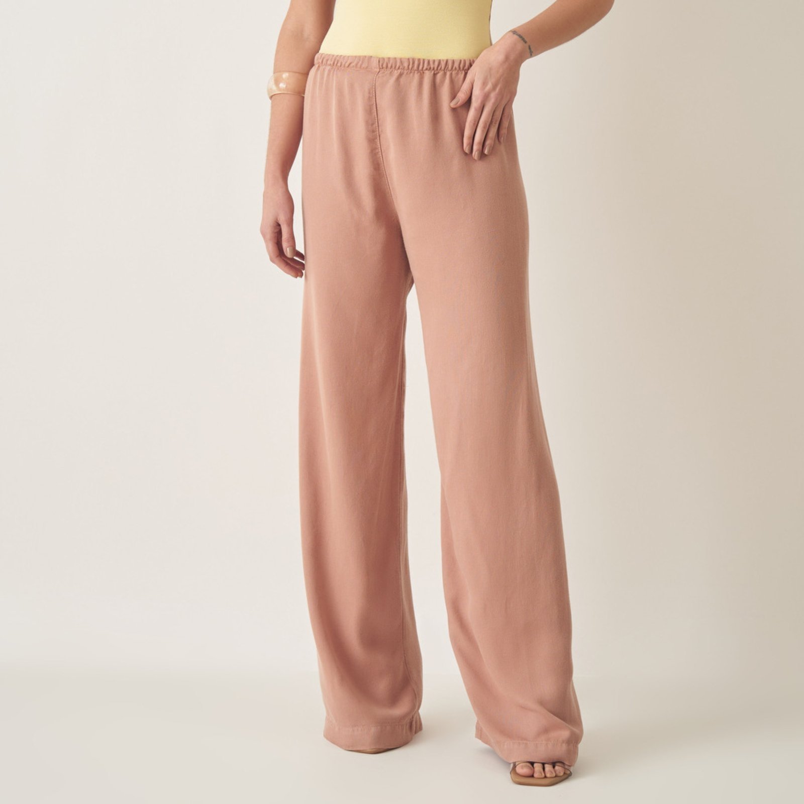 Calça Pantalona Tencel Color com Elástico