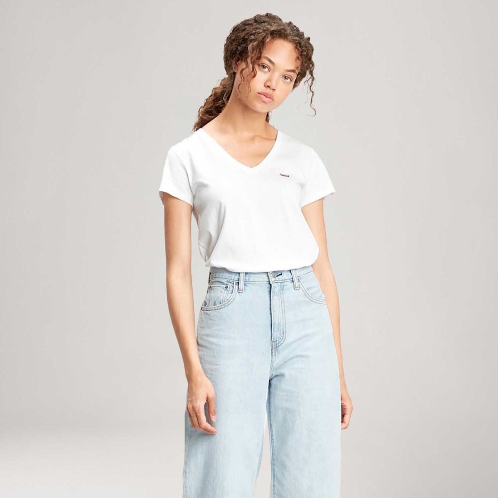 Camiseta Levi’s® Perfect V Neck