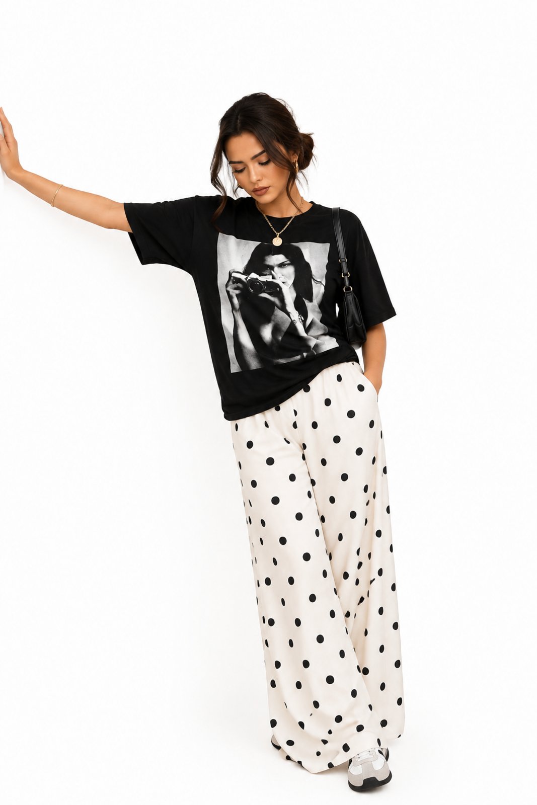 T-Shirt Oversized com Estampa D Bell Outlet Fashion Preto