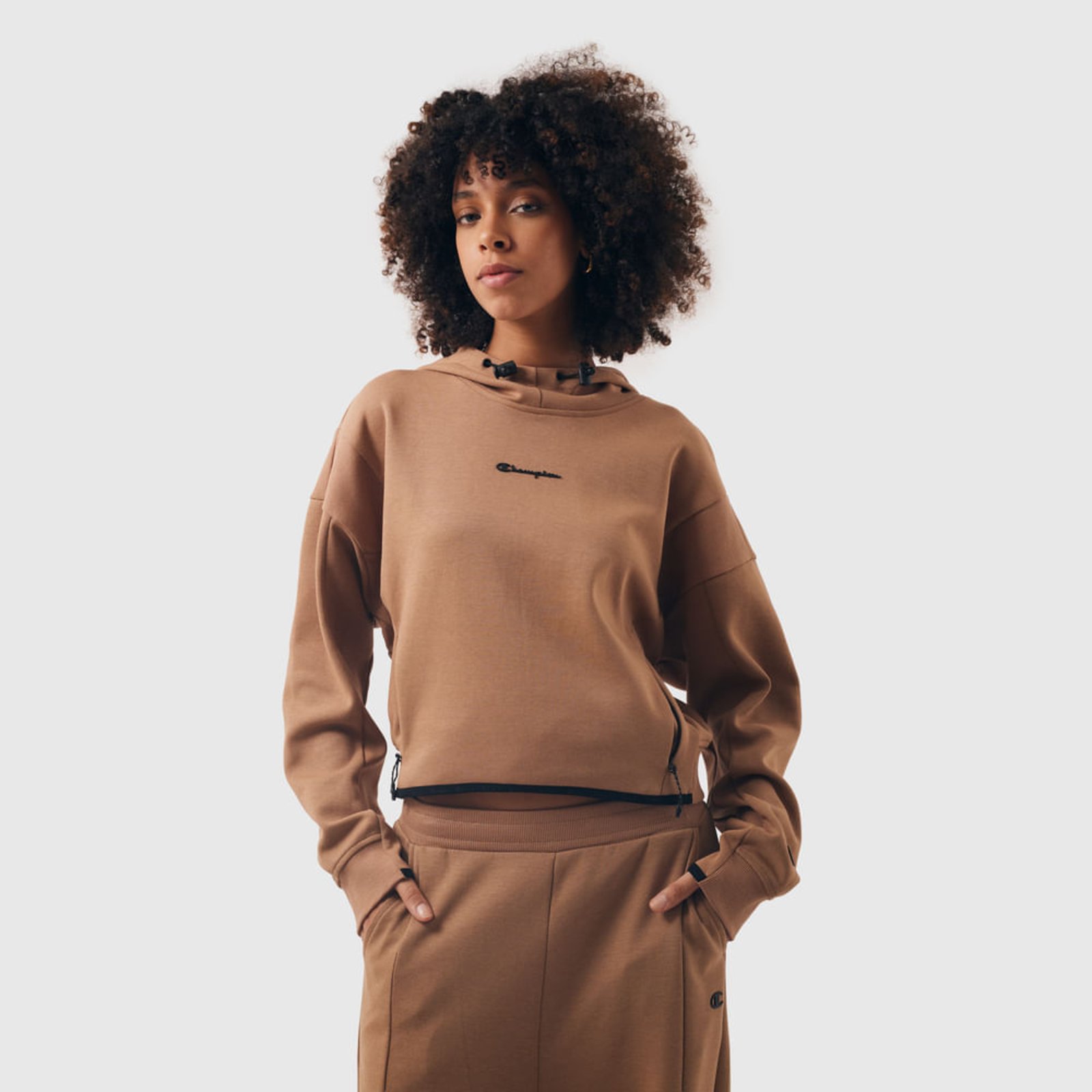 MOLETOM CHAMPION ACTIVE WMNS TECH HOODIE MINI SCRIPT LOGO