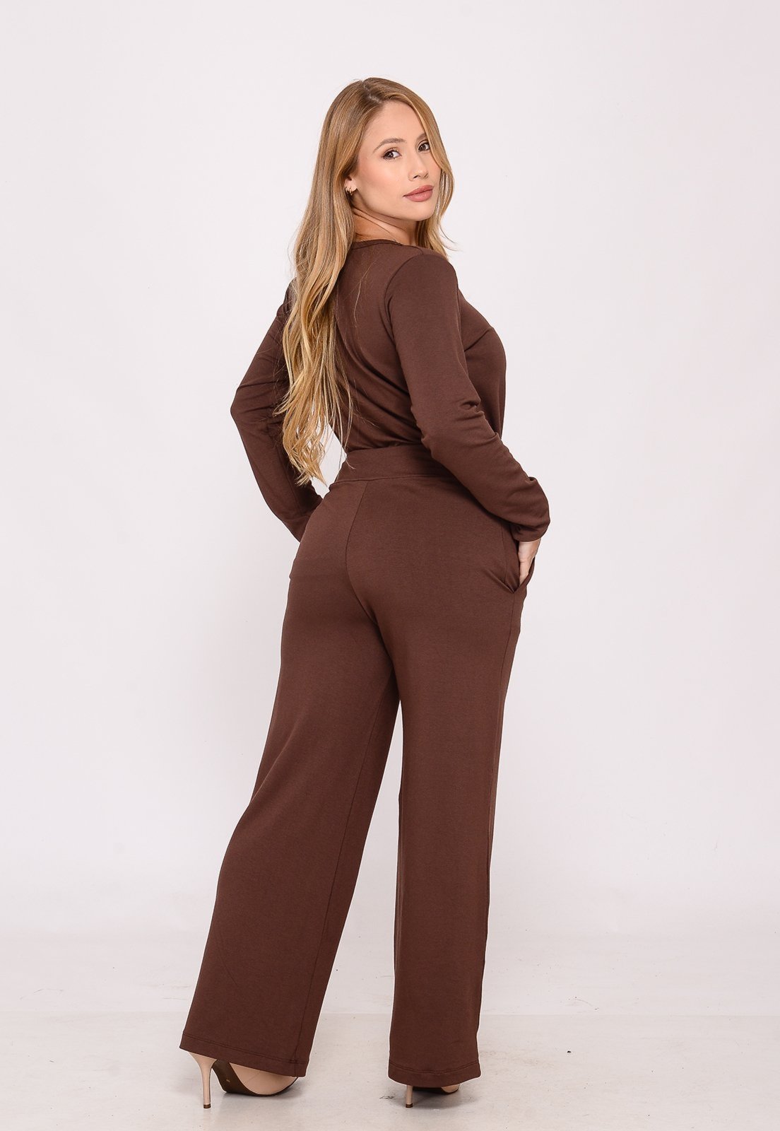 Vista 3 Conjunto Calça e Blusa de Moletinho BBonnie Milena marrom BBonnie marrom