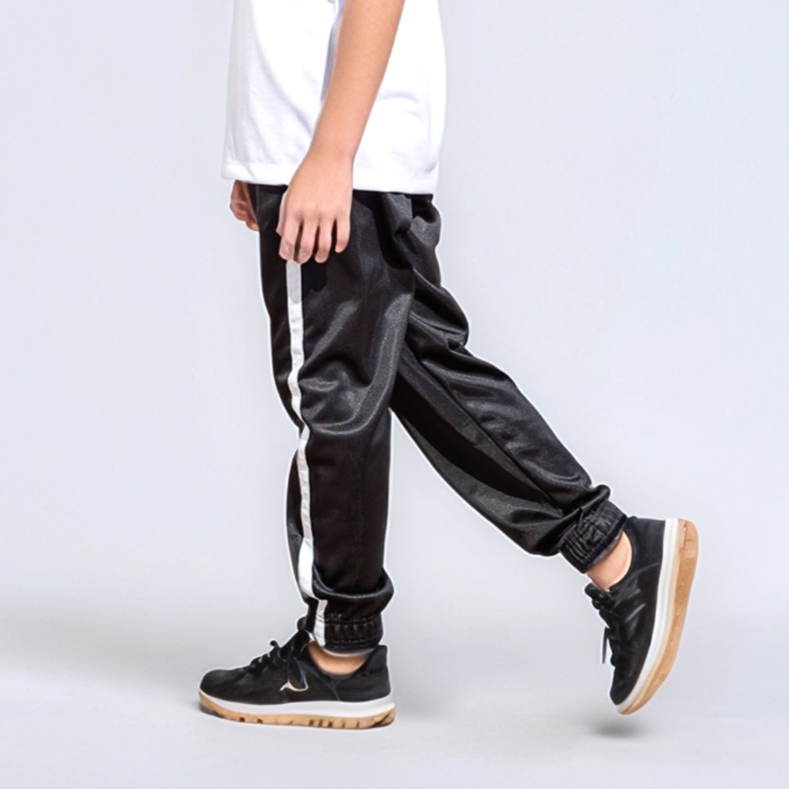 Infantil – Calça Jogger Frent`s Tecido Helanca Flanelada com Faixa Lateral Inverno