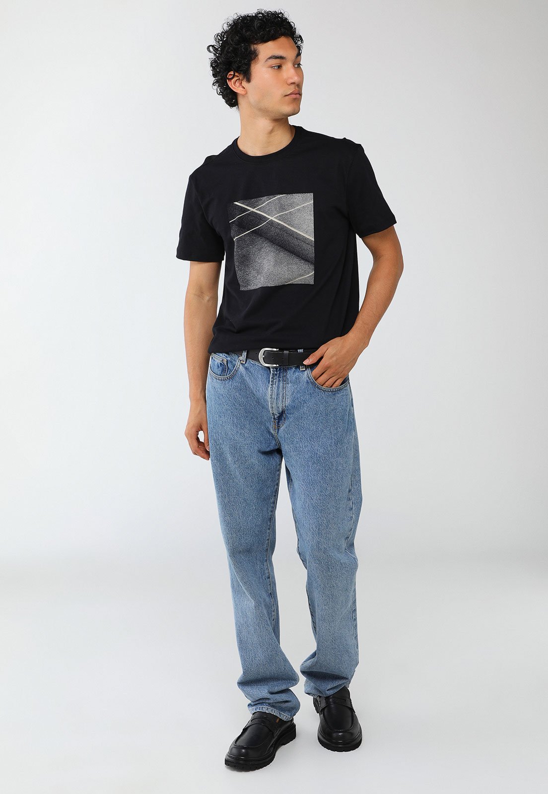 Vista 3 Camiseta Masculina Calvin Klein Jeans Tennis Court Preta preto Calvin Klein Jeans preto