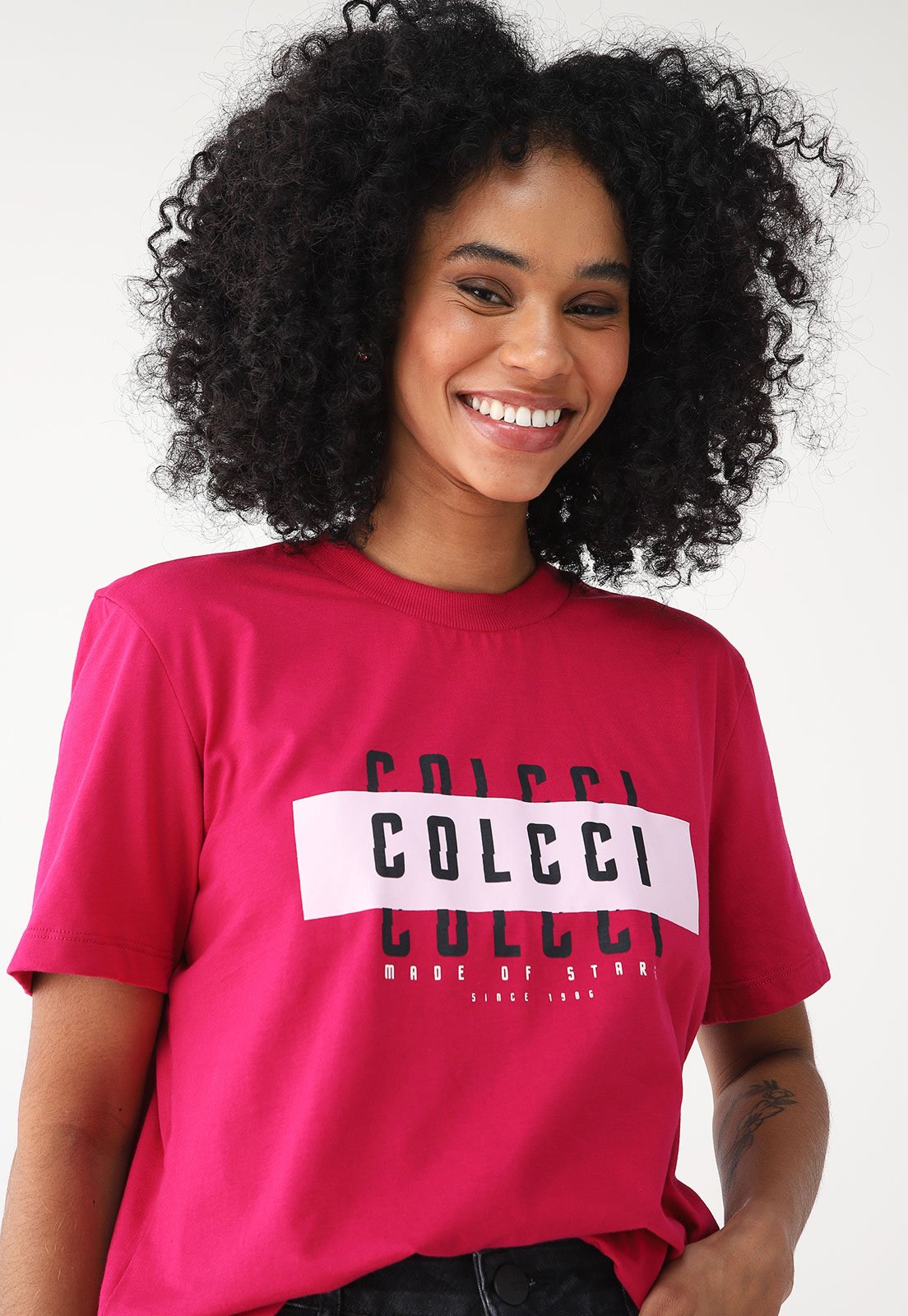 Camiseta Colcci Reta Logo Rosa