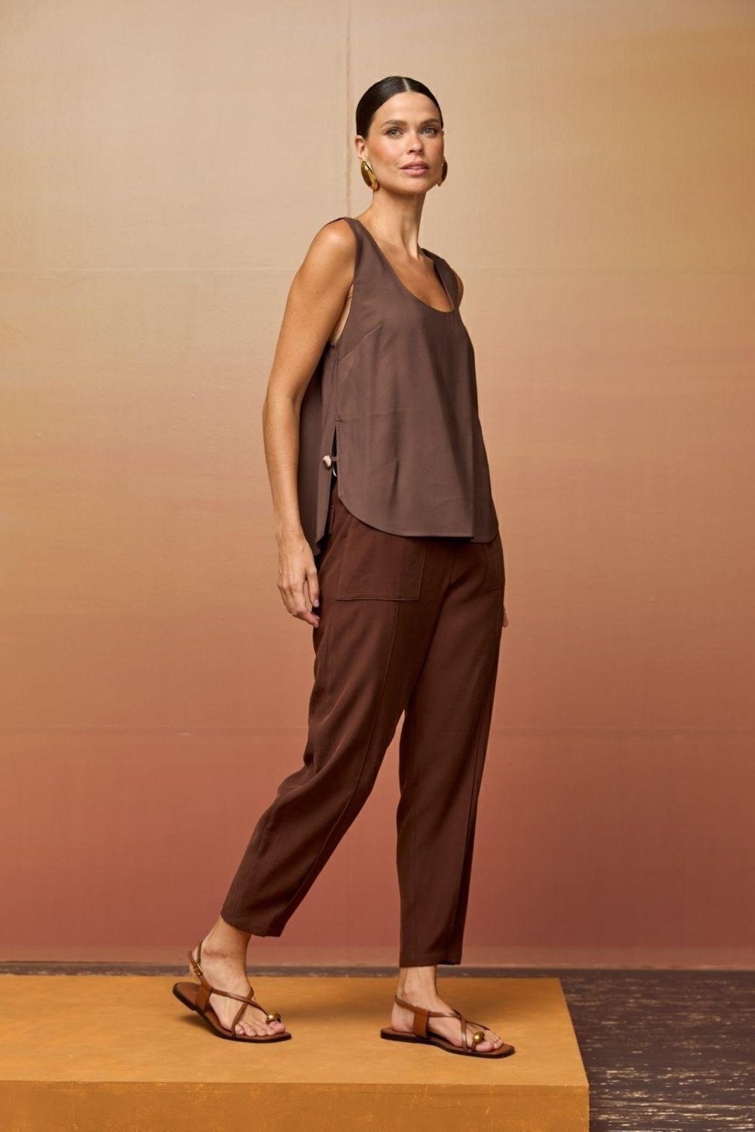 Calça Alfaiataria Carlota Costa Marrom