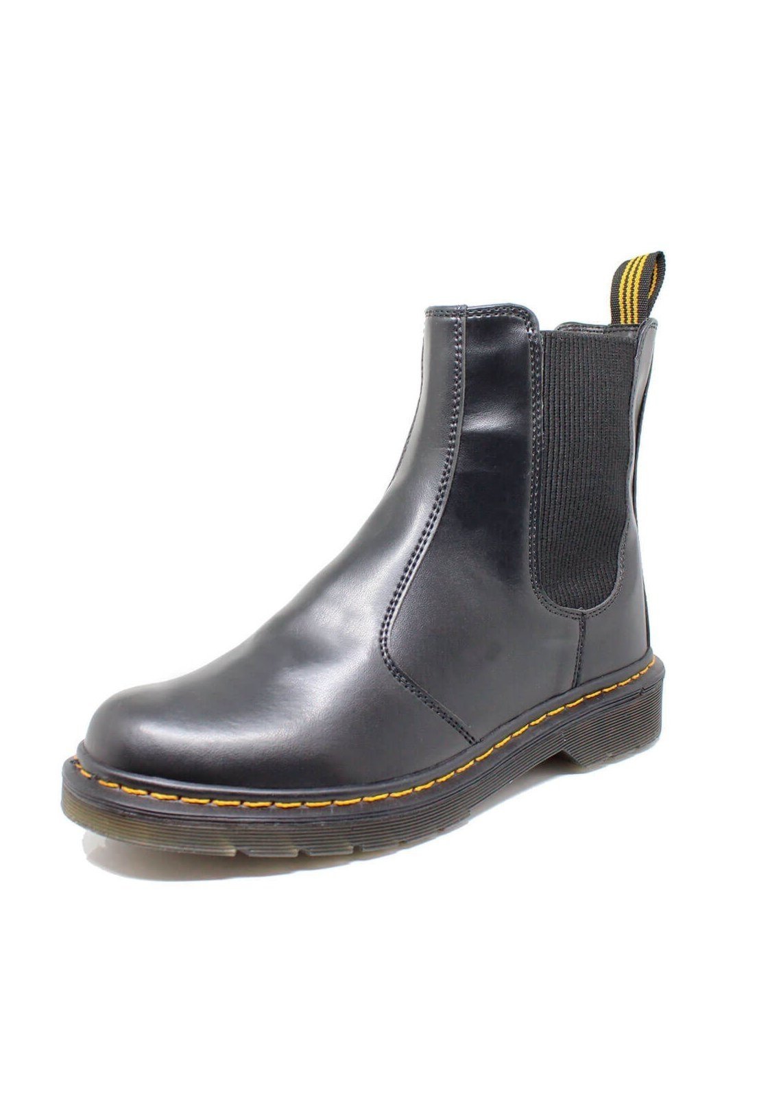 Bota Chelsea Estilo Veggie Preto Baixa