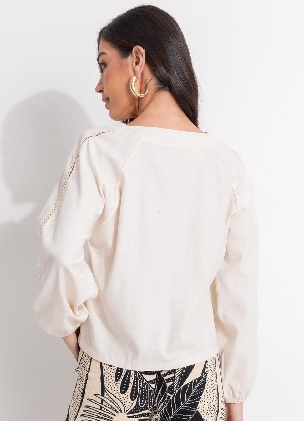 Vista 3 Blusa Em Linho Natural Quintess bege natural Quintess bege natural