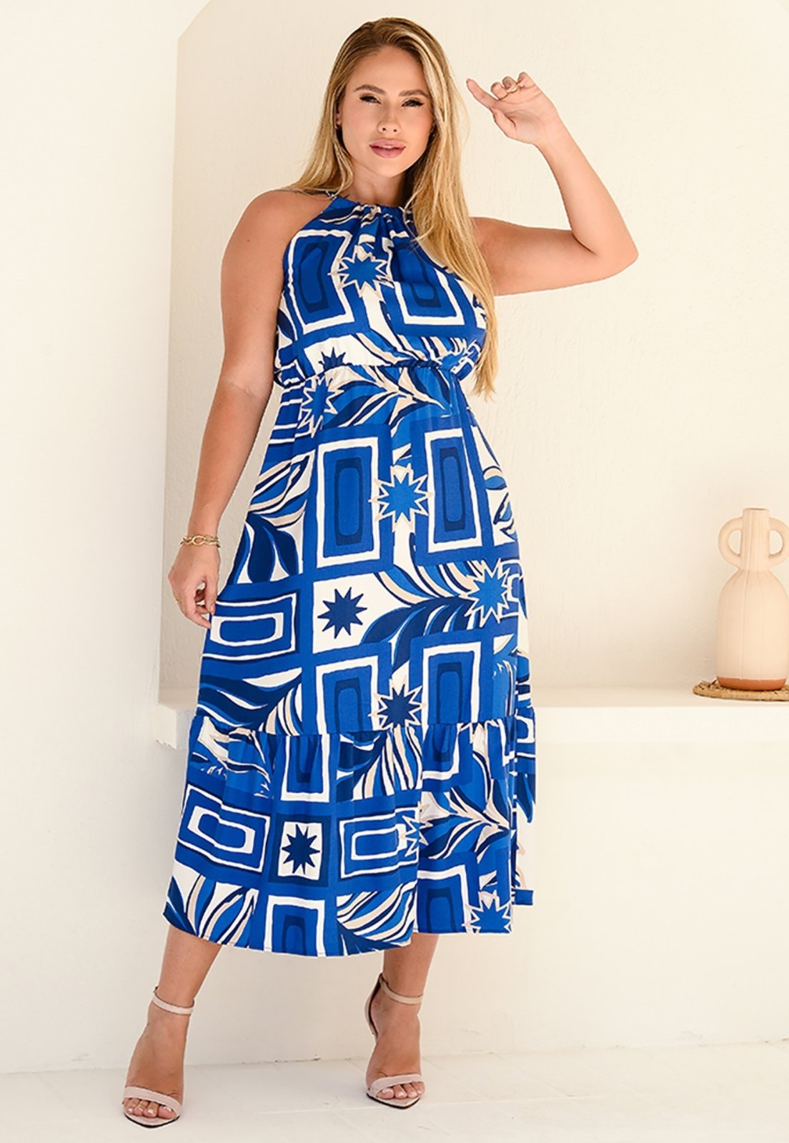 Vista 2 Vestido Midi Cava Americana B’Bonnie Anahi Estampa Azul B'Bonnie estampado azul