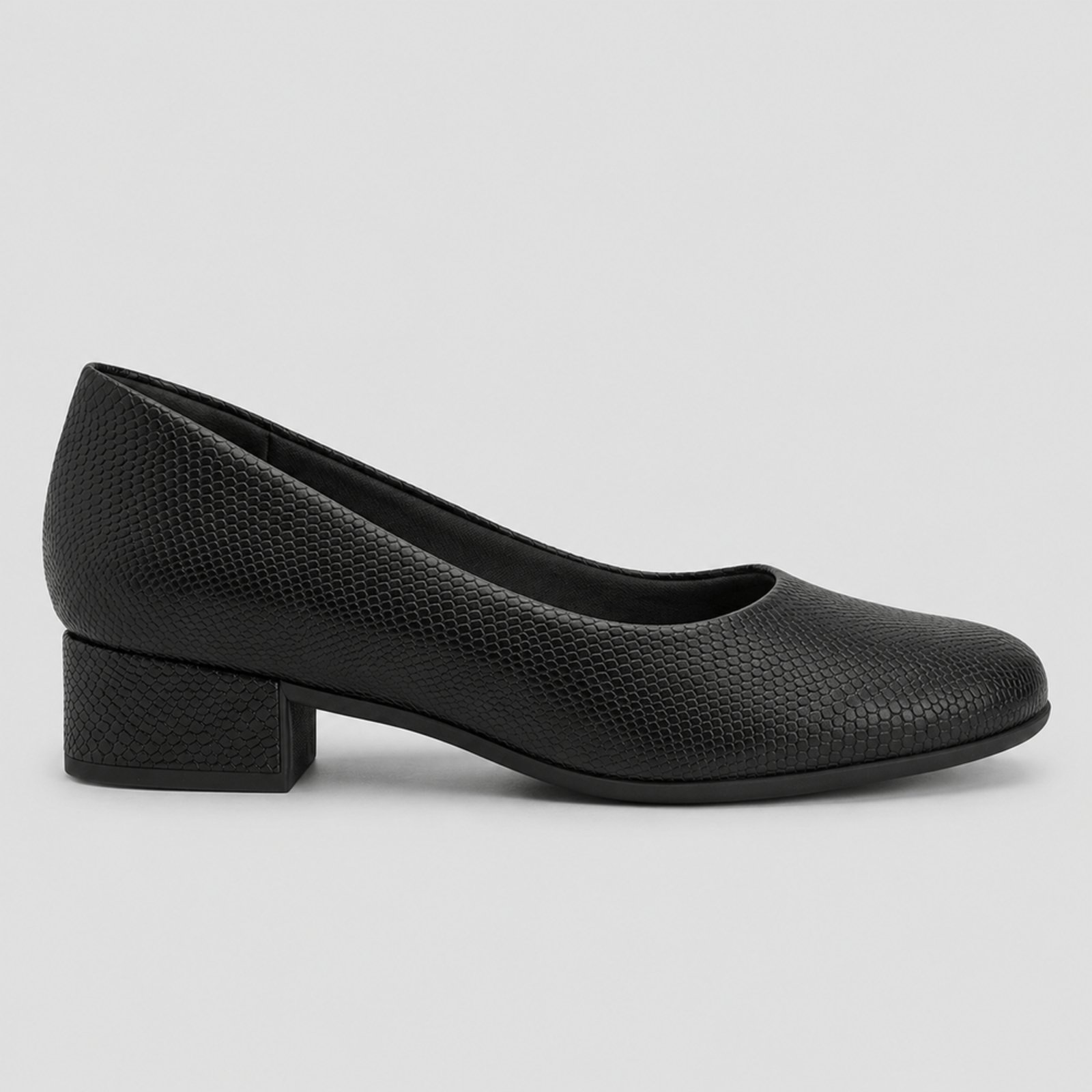 Scarpin Salto Baixo Preto