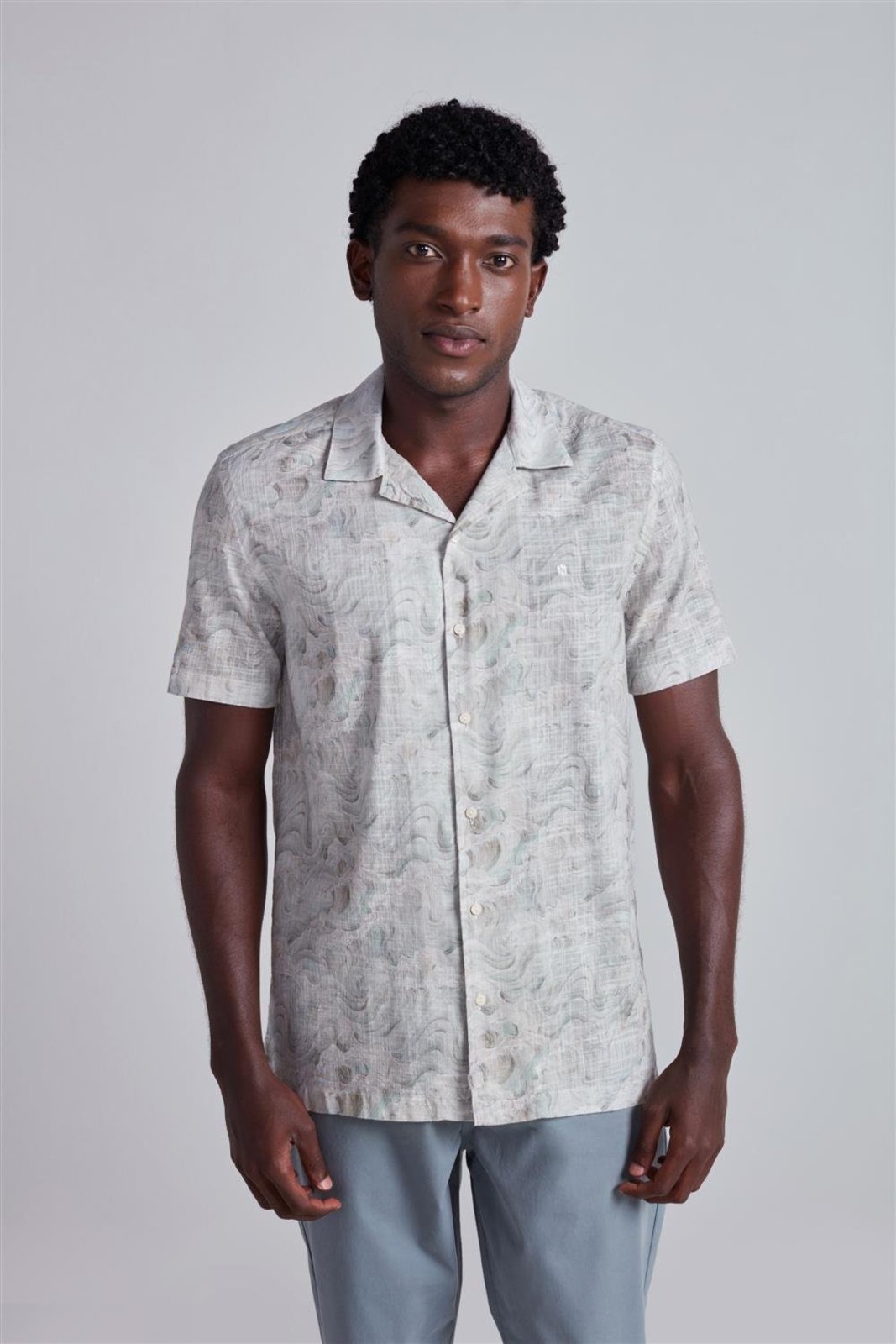 HIGHSTIL Camisa Manga Curta Estampada Comfort - Bege Areia