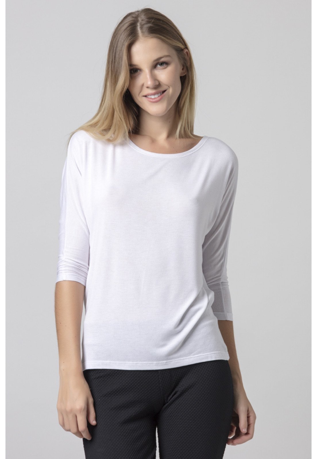 Blusa Ampla Morcego Manga 3/4 Gola Canoa Amazonia Vital Branca