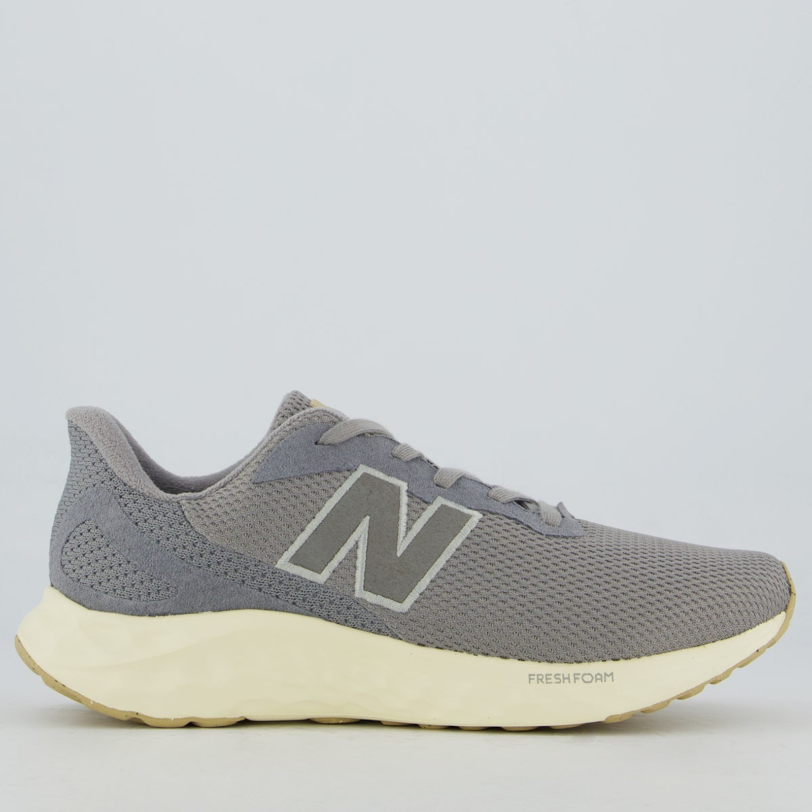 Tênis New Balance Fresh Foam Arishi V4 Cinza