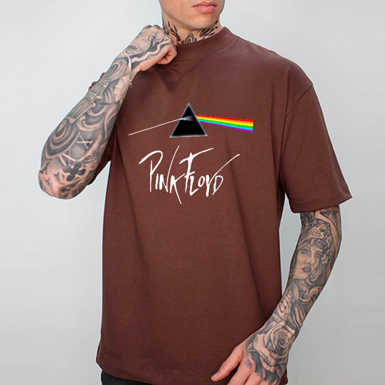 Camiseta Oversized Premium Pink Floyd Prism Rainbow Unissex Marrom
