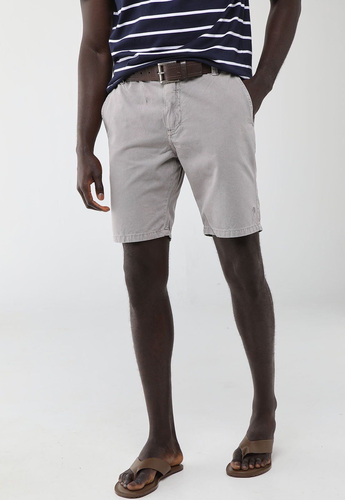 Bermuda Masculina Aleatory Sarja Lisa Cinza
