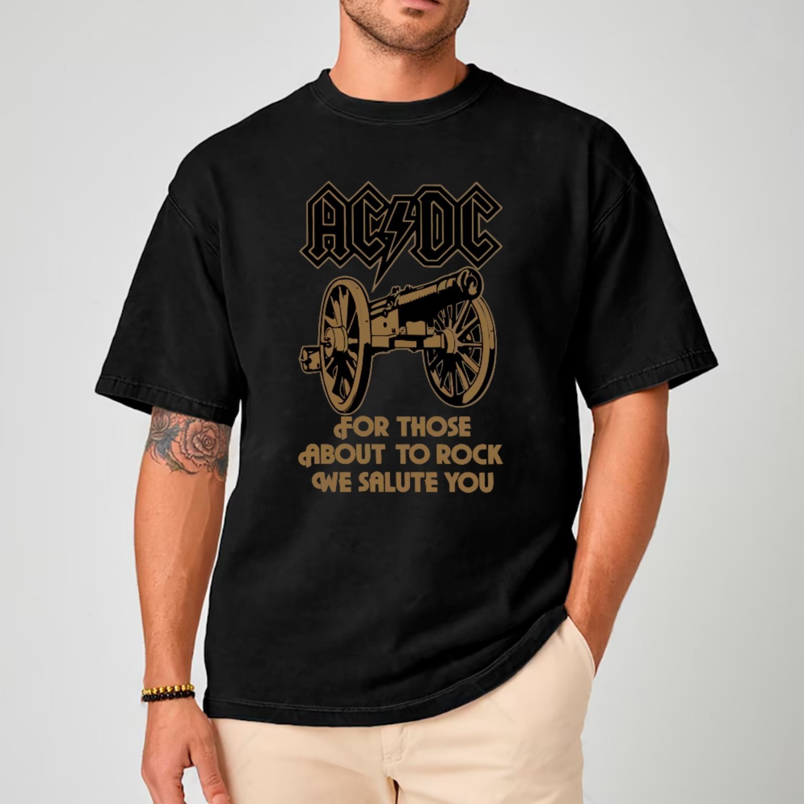 Camiseta Básica Coleção Rock Clássico AC/DC For Those About To Rock Unissex Preto