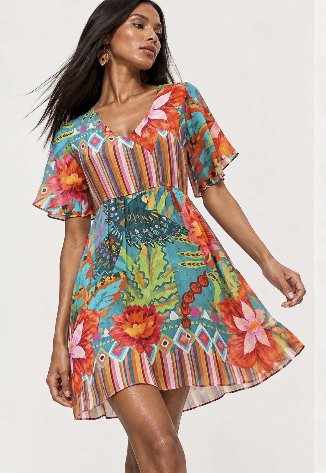 Vestido Amazonia Vital Curto Aracê Viscose Rodado Estampa Voo da Floresta