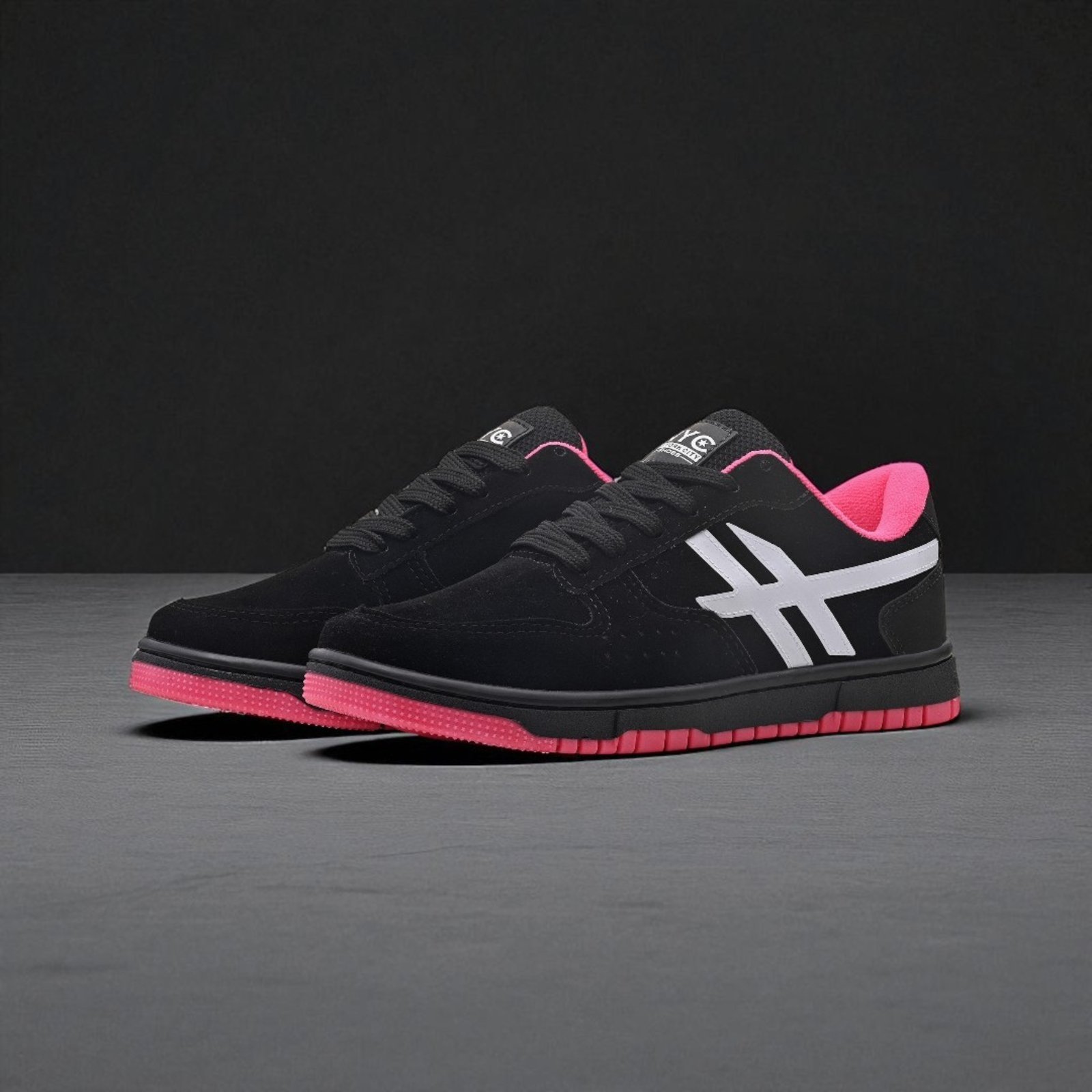Vista 3 Tenis Skatista Nyc Shoes Lançamento Com Estilo NYC CM40 Femenino e Masculino NYC NEW YORK CITY SHOES preto/vermelho NYC NEW YORK CITY SHOES preto/vermelho