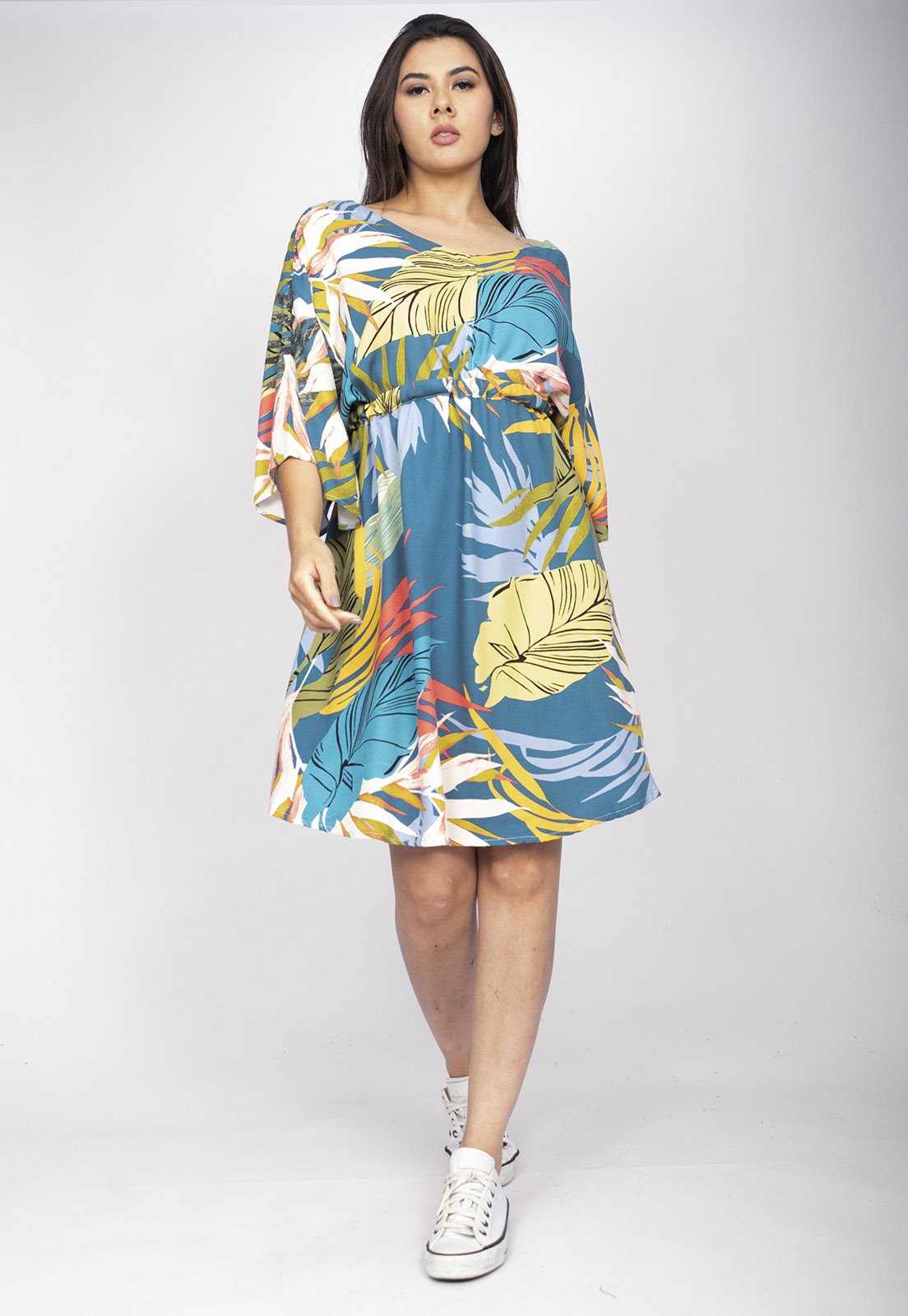 Vestido Curto CabanaFree Caaxixá Viscose com Cordão na Cintura Estampa Brisa Botânica
