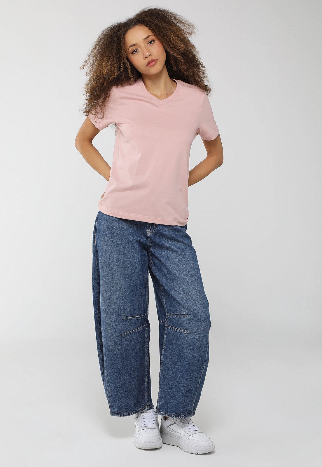 Vista 3 Camiseta Fila Reta Basic rosa Fila rosa
