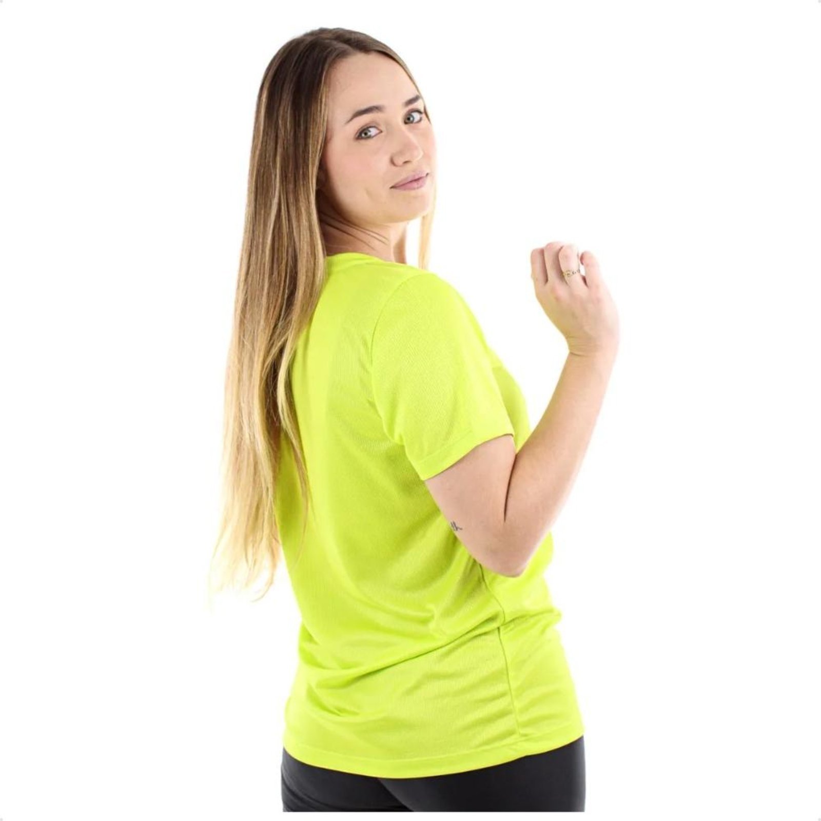 Vista 3 Camiseta Puma Performance Tee Feminina verde Puma verde