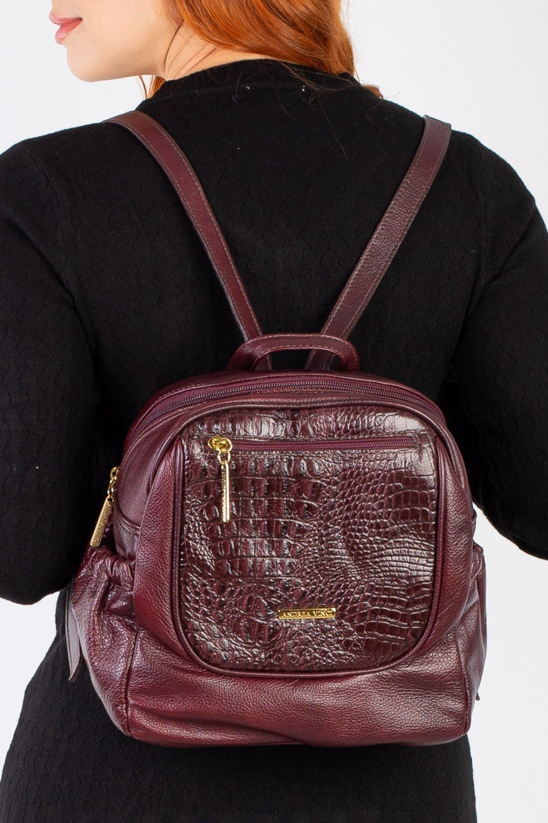 Mochila pequena de couro croco Estela – Marsala