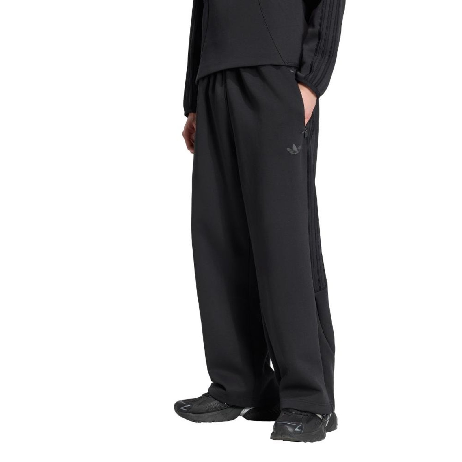 Calça Barra Aberta Spacer Teamgeist 26 Cutline adidas Originals Preto