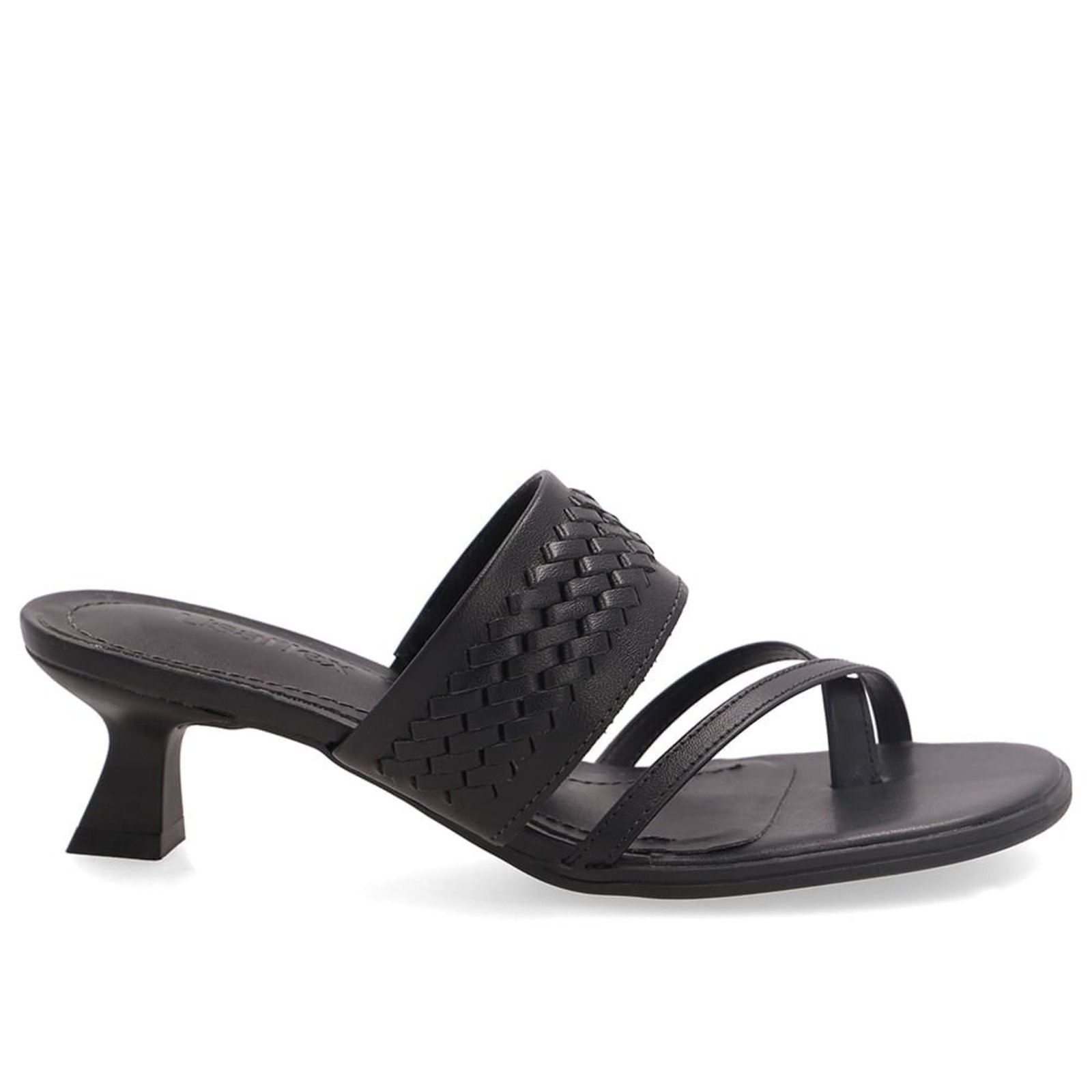 Tamanco Em Couro Preto Com Salto Kitten Heel E Detalhe Entrelaçado