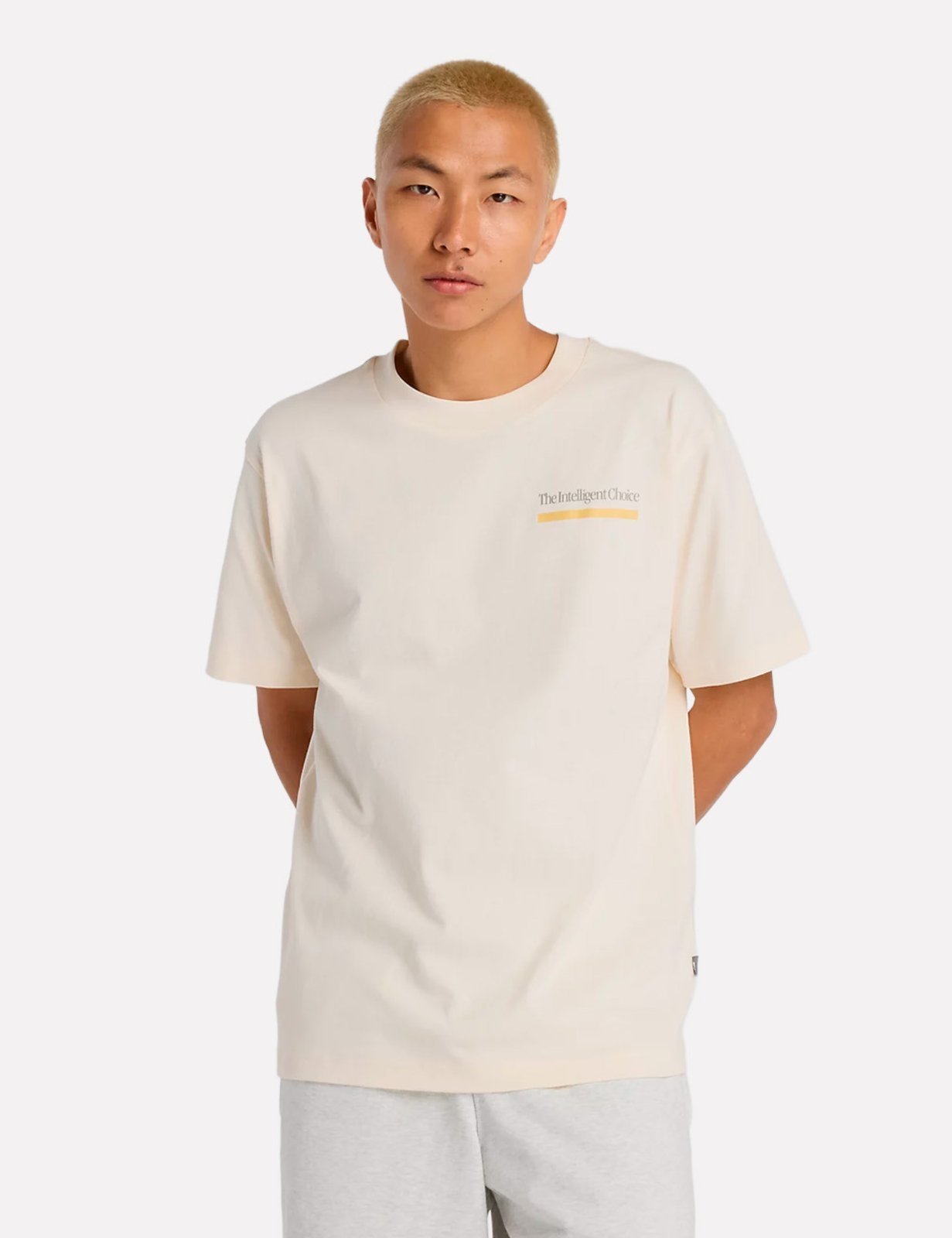 Vista 2 Camiseta New Balance Masculina Oversized Athletics Intelligent Choice Gelo branco New Balance branco