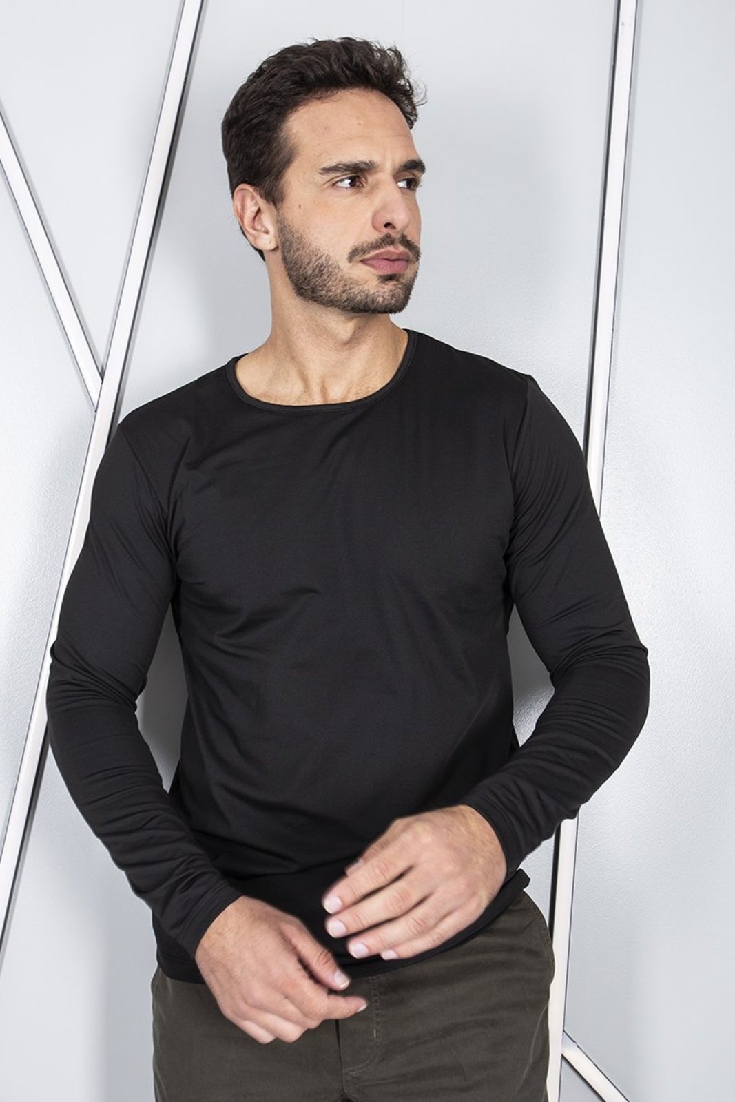 Camiseta Masculina Plus Size Manga Longa Poliéster Gola Redonda Modelagem Ajustada