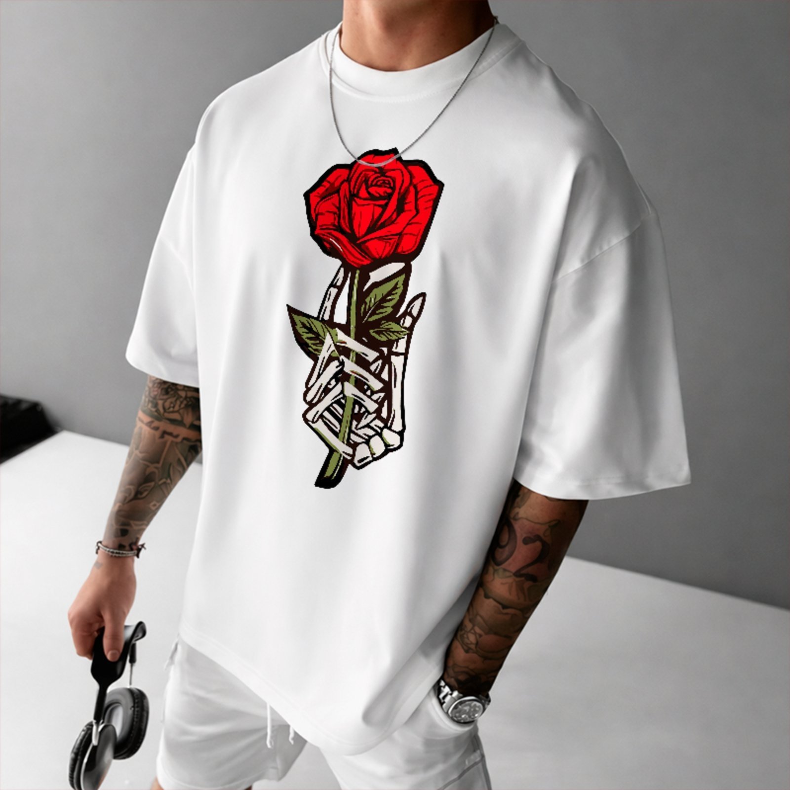 Camiseta Oversized Rosa Caveira Gothic Streetwear Unissex Branco