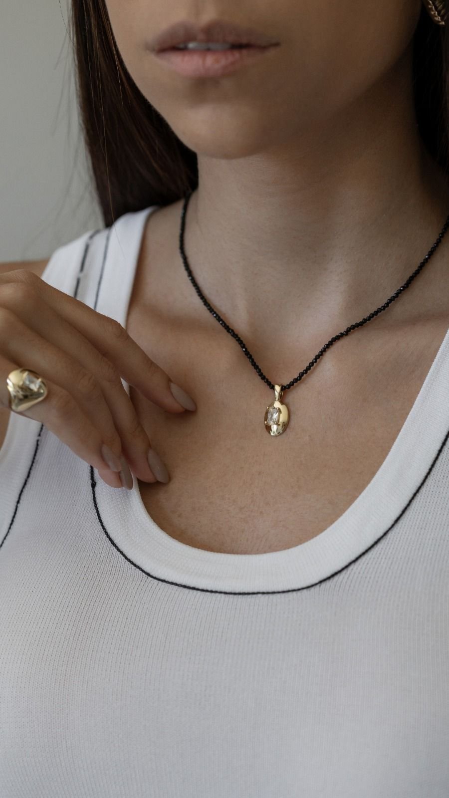 Infantil - Colar Mini Cristais Negroes com Pingente em Cristal Zircônias Semijoia Banhada a Ouro 18K Ania Store
